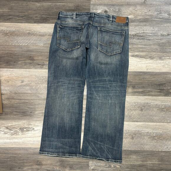 Vintage Silver Jeans Faded Blue Mens 40x30 Straight Stretch Mid Wash Denim Jeans - Picture 3 of 13
